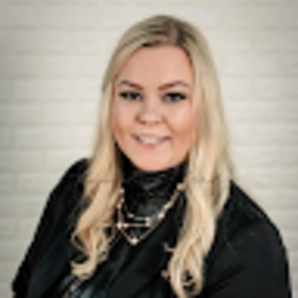 Meet your Posher, Vanessa
